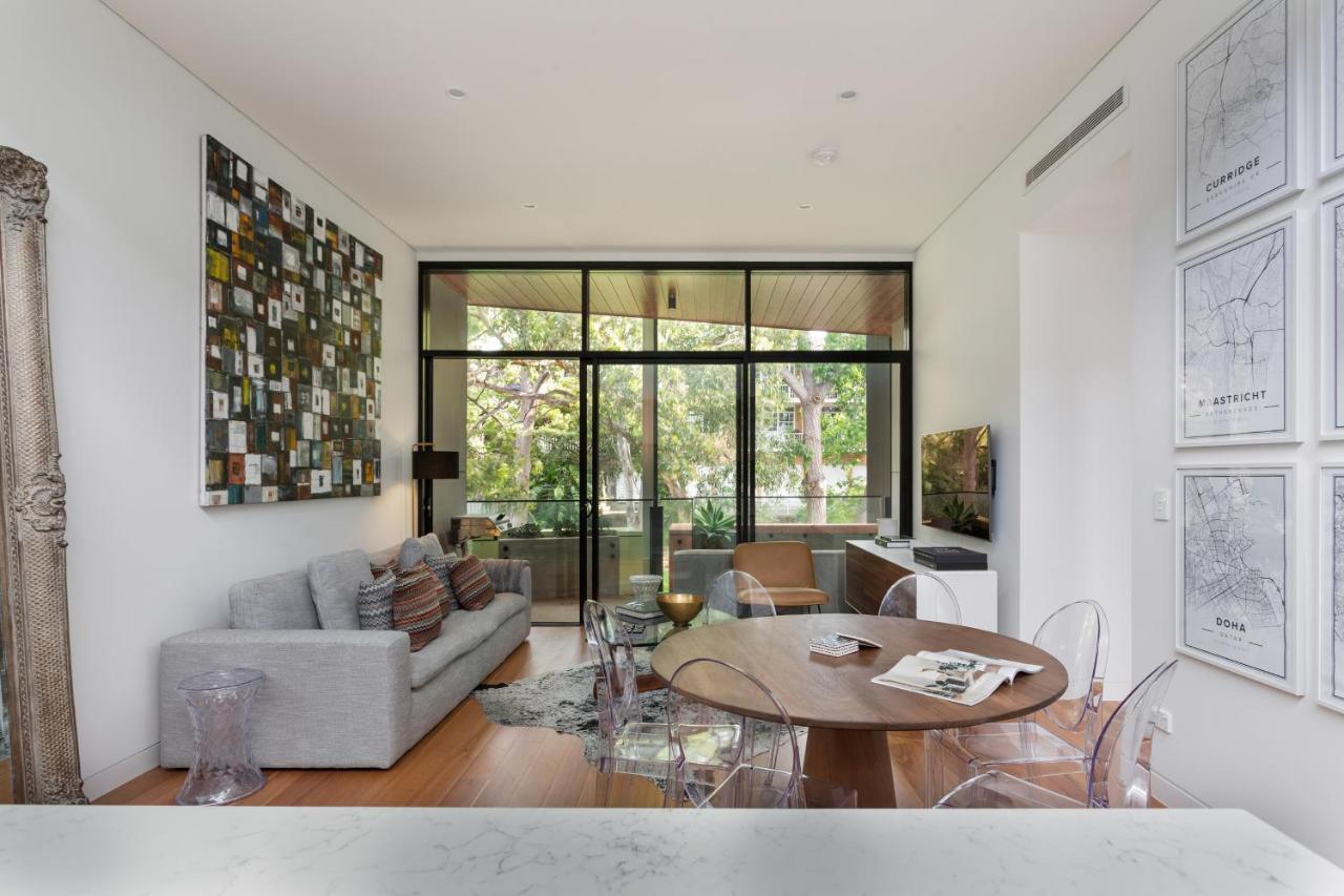 Stylish 2-Bed Apartment With Bbq Patio Near Beach Sydney Zewnętrze zdjęcie